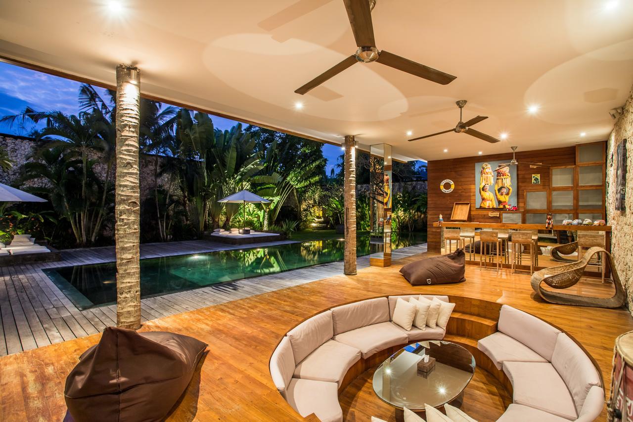 Eko Villa Seminyak - Tropical Villa, Walk To Beach Extérieur photo