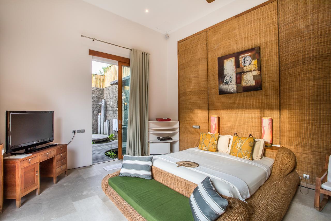 Eko Villa Seminyak - Tropical Villa, Walk To Beach Extérieur photo
